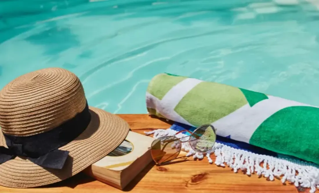 Dolly's blog: Hot Flushes in a Heatwave 