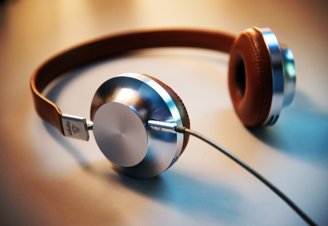 What Does Your Digital Body Language Say About You? Pitfalls To Avoid And How To Build Trust